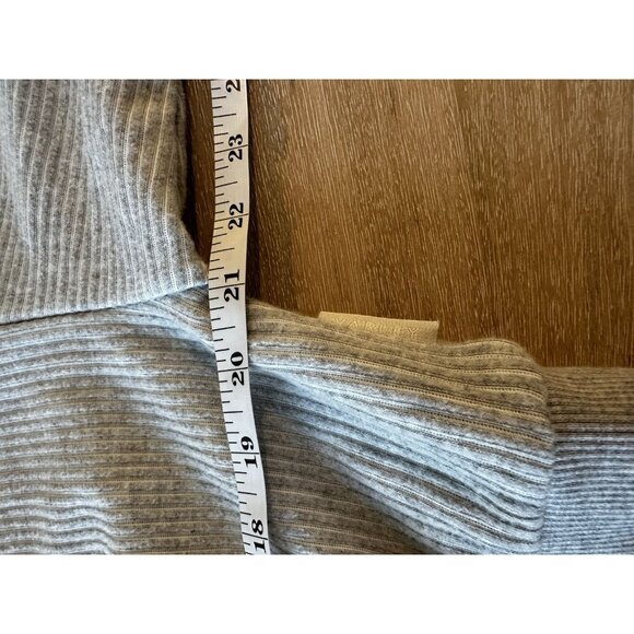 Varley Ribbed Blair Half Zip Pullover Sweatshirt in Gray Size Small - Picture 6 of 8